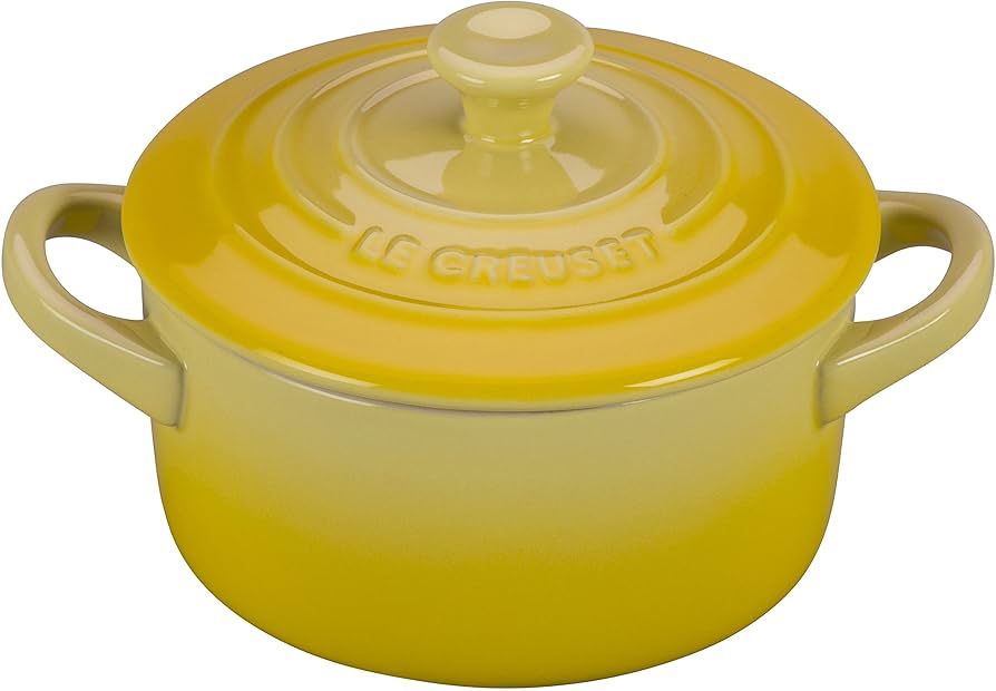 LE CREUSET マルミット18cm イエロー　USED Amazon.com: Le Creuset Stoneware Mini Round Cocotte, 8 oz